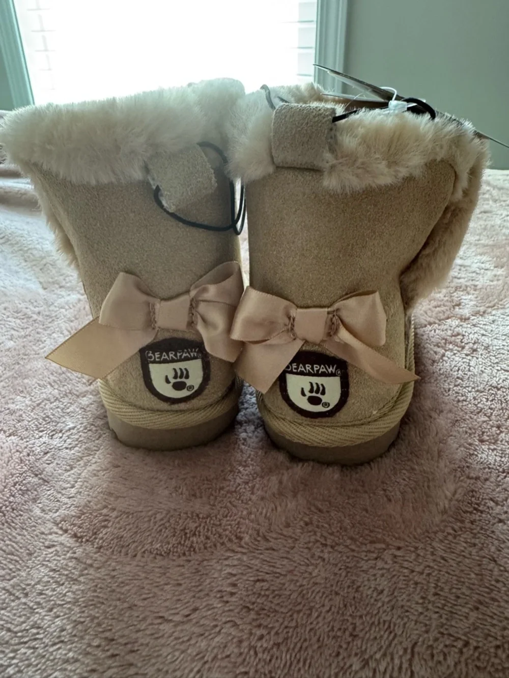 NWT Bearpaw Glitter Leather and Faux Fur Baby/Toddler Girls Boots, Size 5